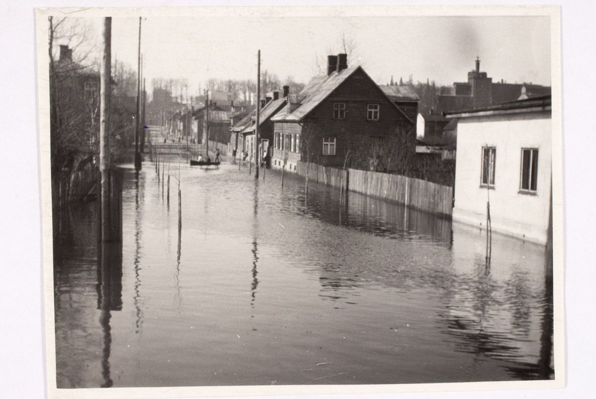 foto: Kevadine suurvesi Marja tänaval 1950