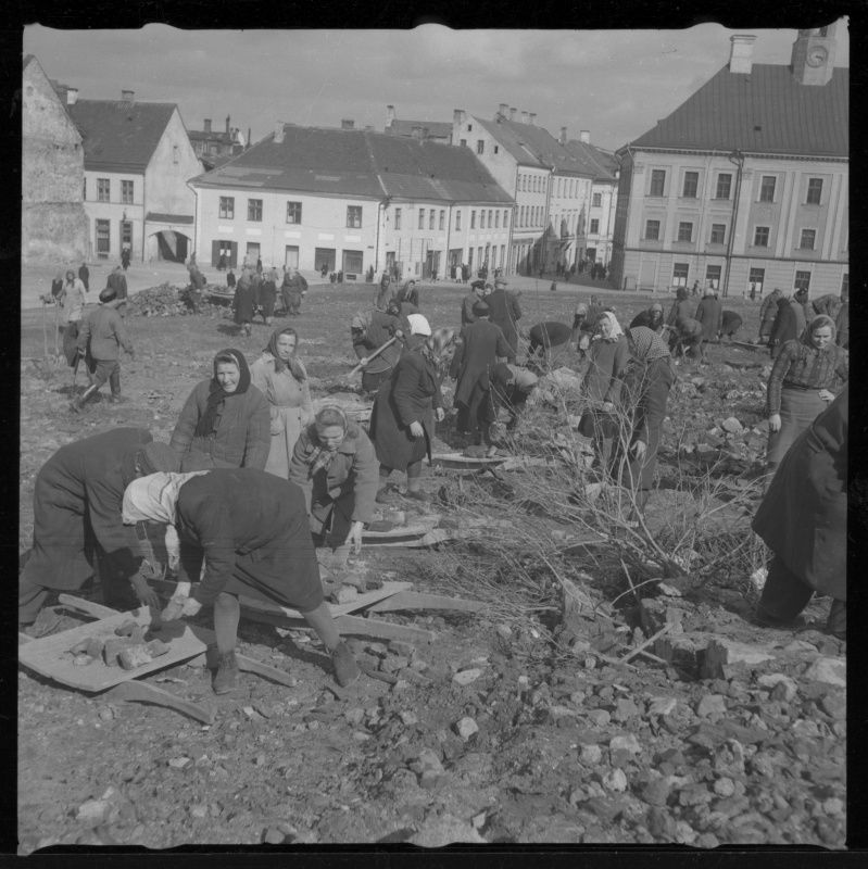 foto: Sõjajärgsed taastamistööd 1951. a.