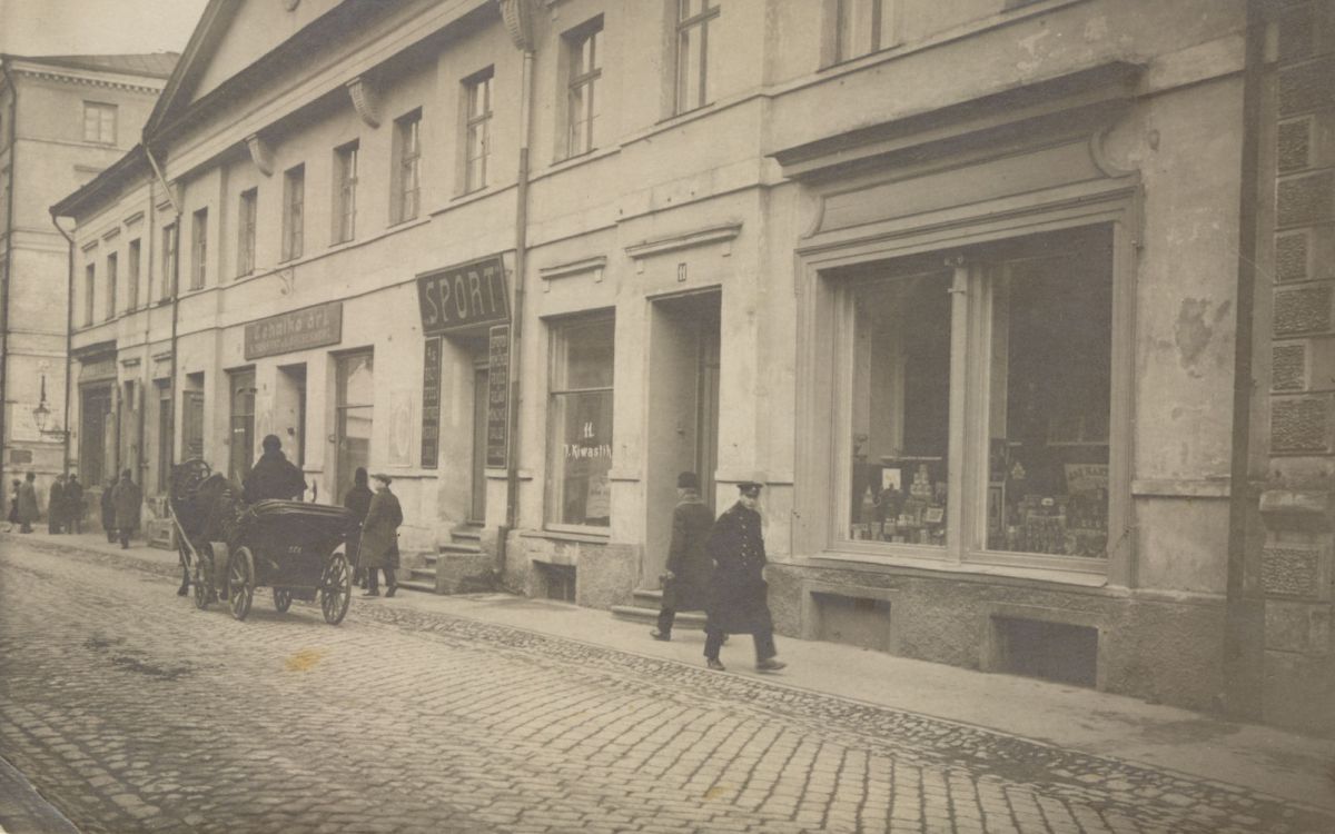 foto: Kauplused Rüütli tänaval 1924. a.
