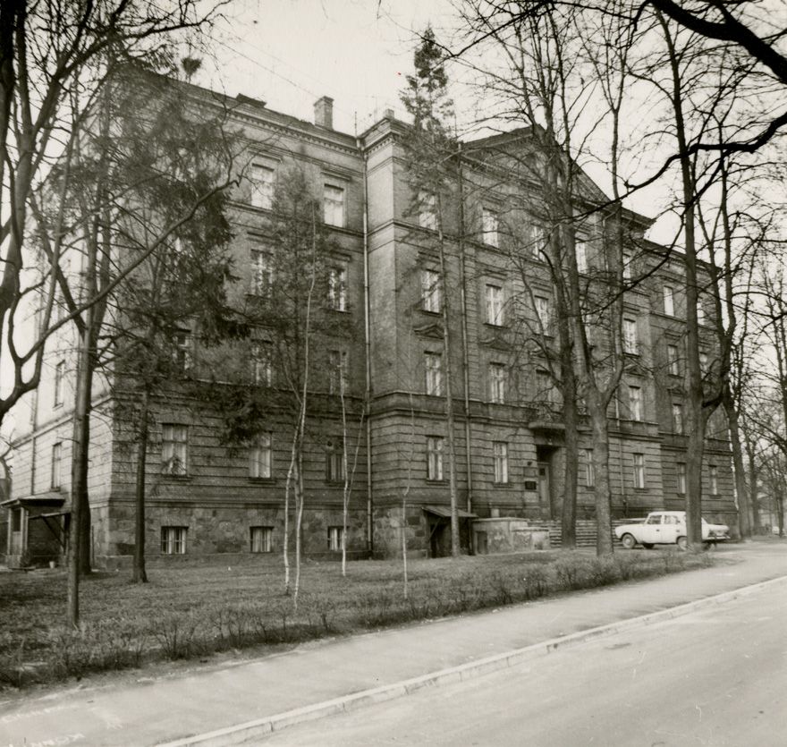 foto: Endine ülikooli ühiselamu, hilisem Ajalooarhiiv. Arhitekt Reinhold Guleke