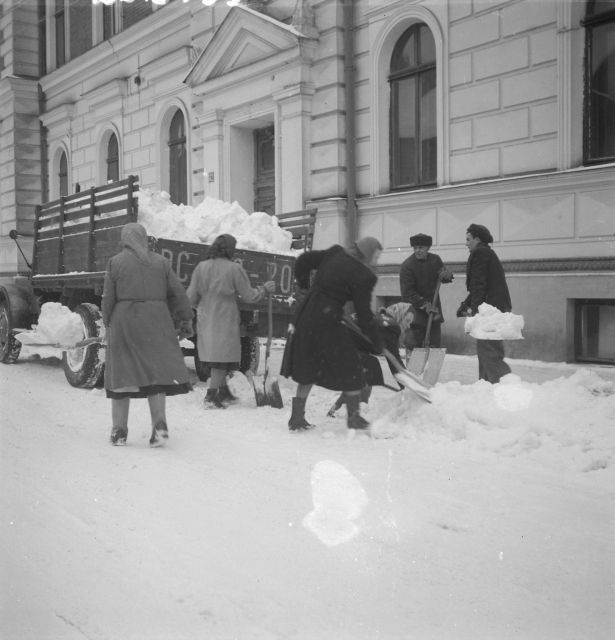 foto: ERMi töötajad lumekoristusel 1950ndatel
