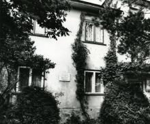 foto: Betti Alveri elukoht Koidula tän. 8-2 (end. Anna Haava korter) alates 1957. a. Foto 1982. a