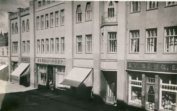 foto: promenaadi tänav. fotograaf teadmata
