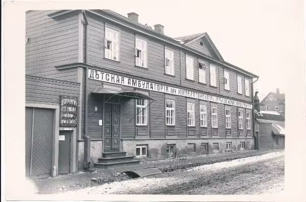 foto: Tartu Ülikooli lasteambulants Kroonuaia 31, 20. saj alguses