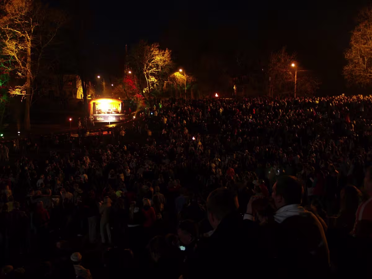 foto: Öölaulupidu 2009. a. tudengite Kevadpäevade raames