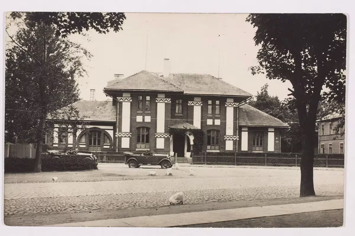foto: EÜSi maja Viljandi tänaval 20.saj esimesel poolel